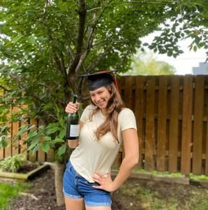 Meet your Posher, Sara